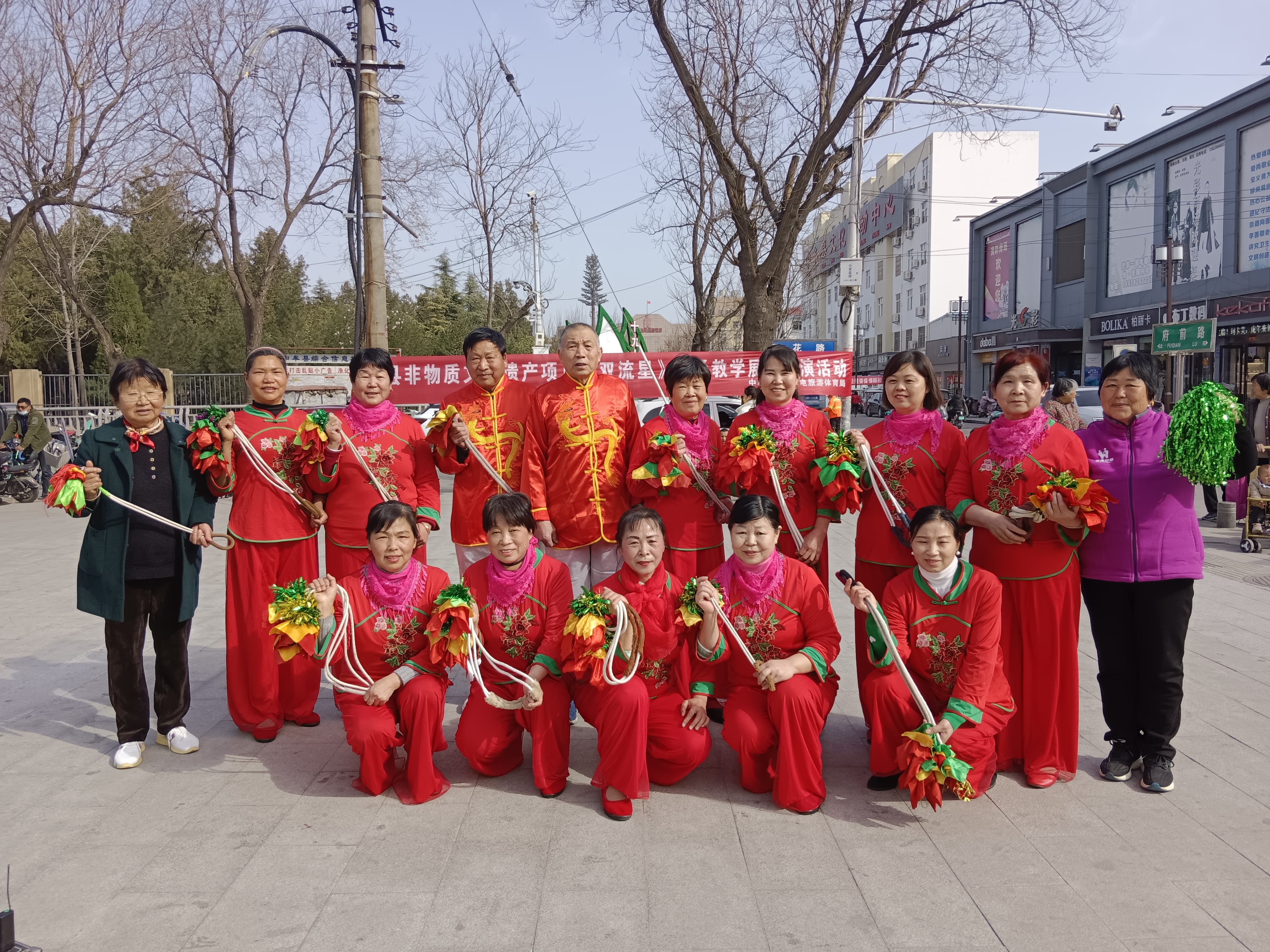 07163334g2xi.jpg
